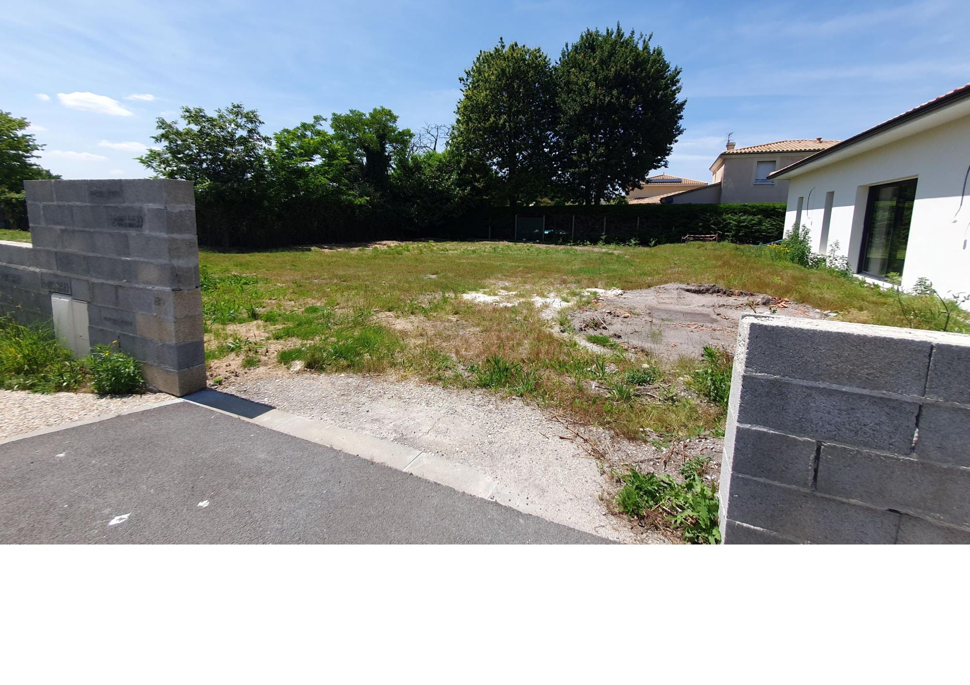 terrain à vendre terrain viabilisé libre de constructeur lotissement meilleur prix terrain exceptionnel calme mérignac quartier recherché terrain à bâtir