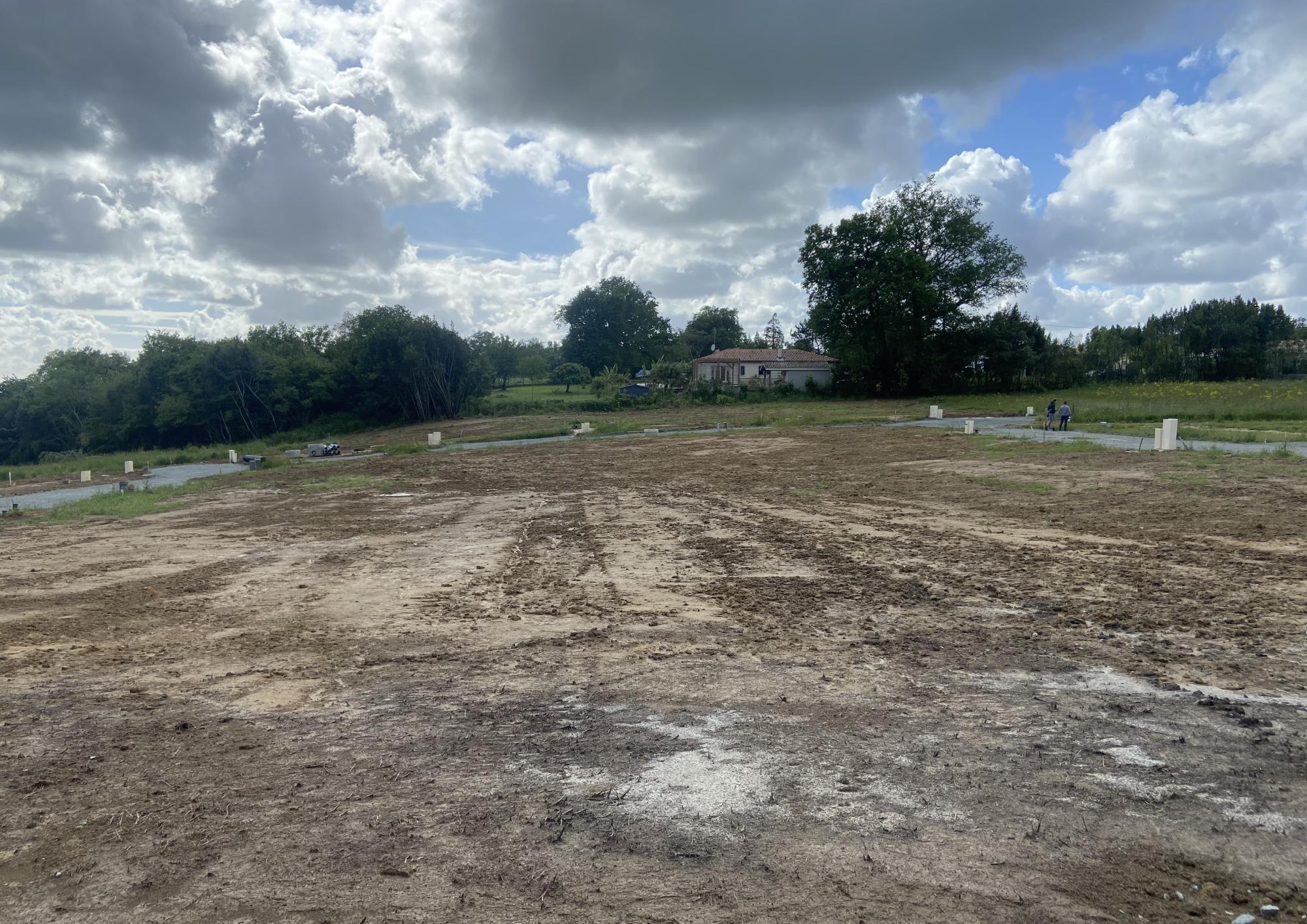 construire au calme a 20 minutes de bordeaux au bon budget. Sadirac Lorient terrain viabilise Beoletto Allée des cerisiers.