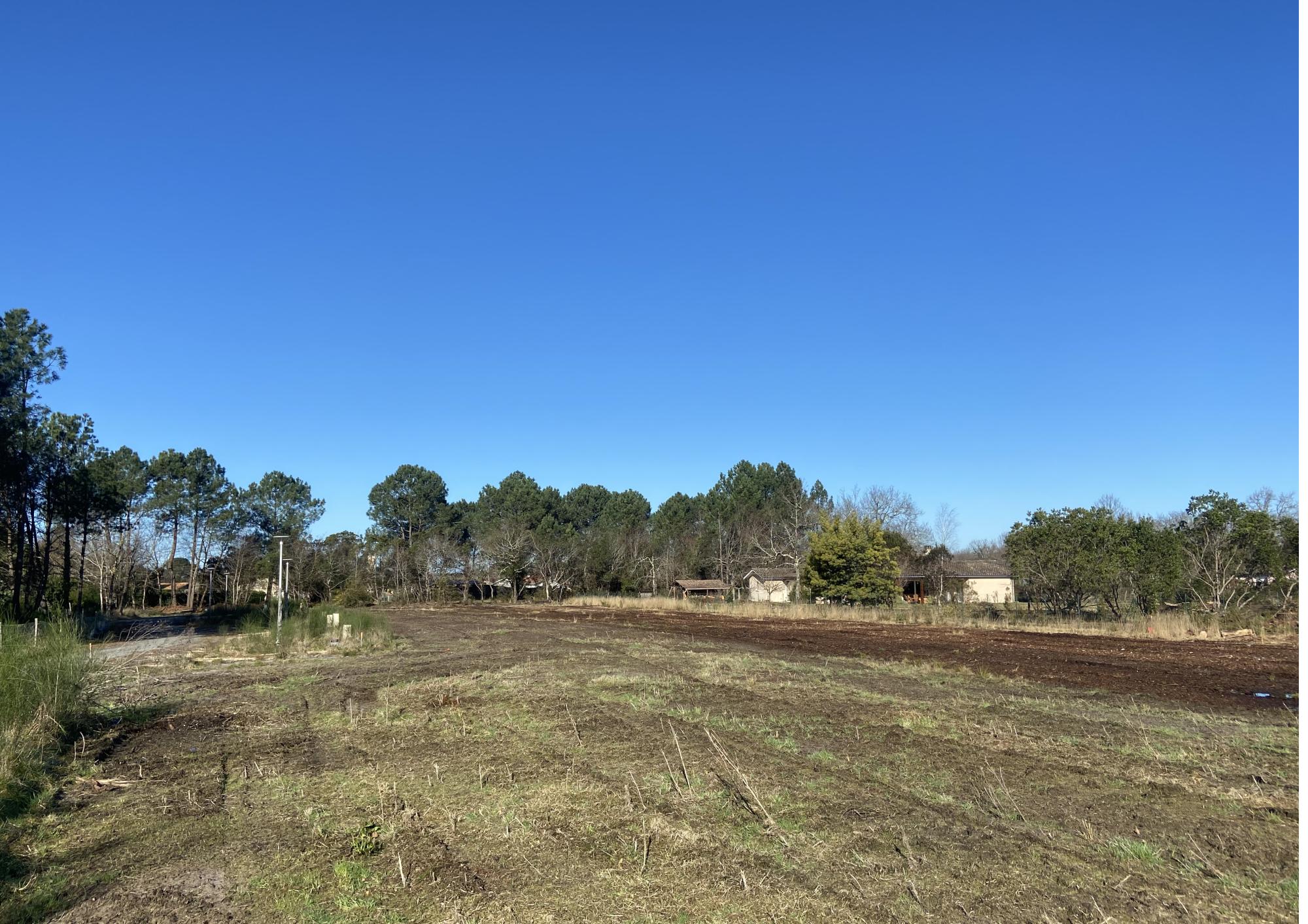 Terrain viabilise a vendre - LE PORGE. Lotissement Les Jardins d'Indy, BEOLETTO, lot 7